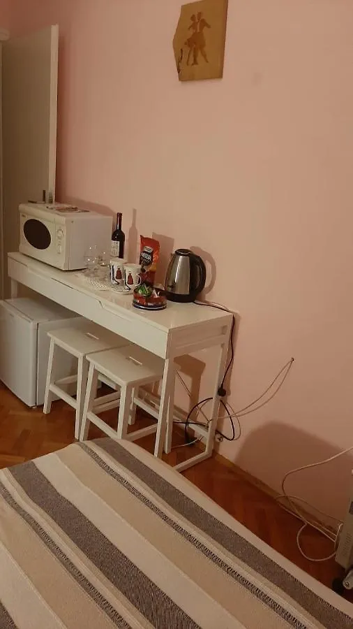Guest House Marija Zadar 2*,